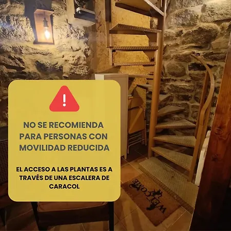 La Casita De Piedra * Navaluenga