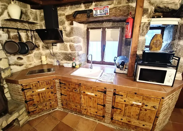 펜션 La Casita De Piedra 나발루엔가