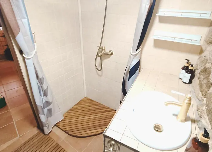 펜션 La Casita De Piedra 나발루엔가